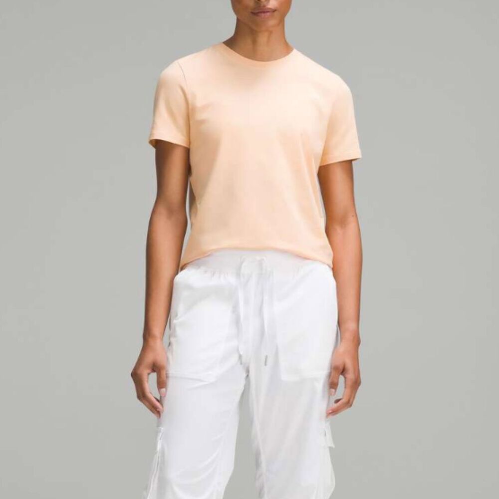 Lululemon Love Curved-Hem Crewneck T-Shirt Classic Fit Peach Bellini Size 6